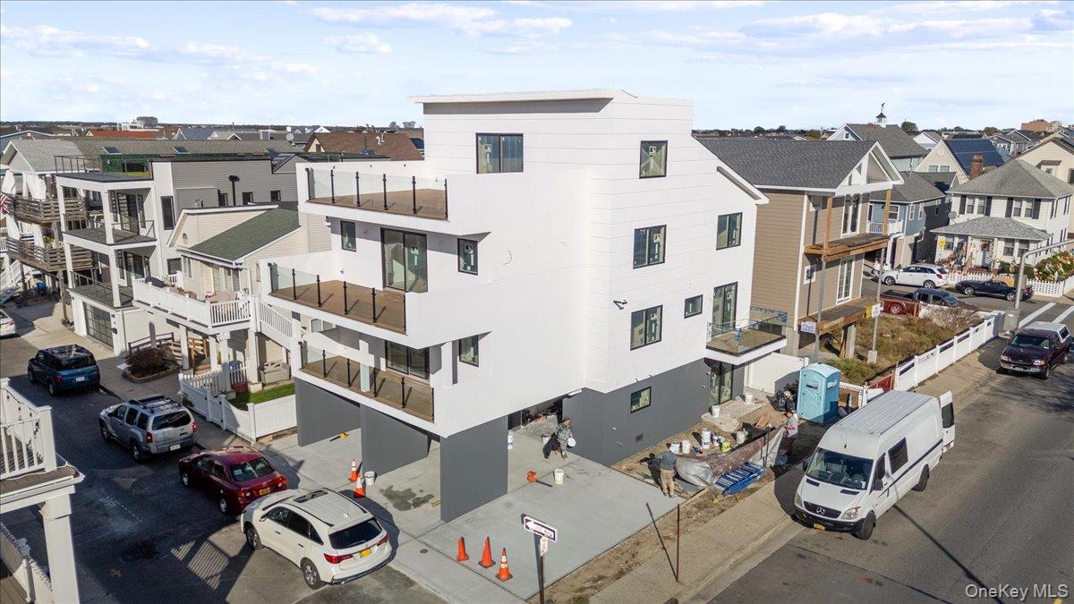 Long Beach, New York 11561, United States, 4 Bedrooms Bedrooms, ,4 BathroomsBathrooms,Residential,Active,119263