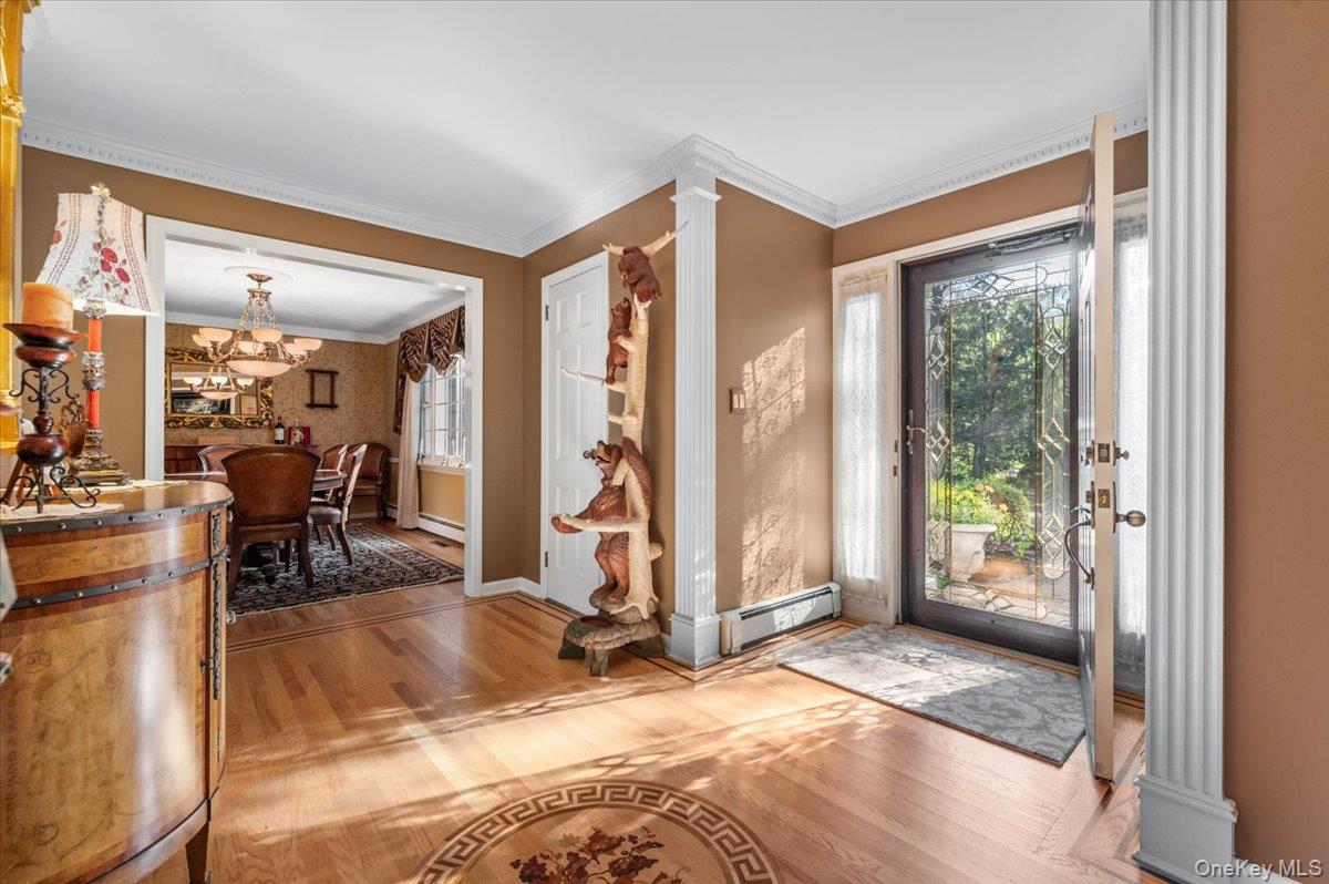 96 Plainview Road