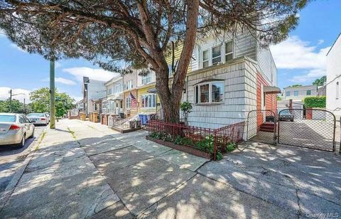 68-42 78th Street Middle Village NY 11379