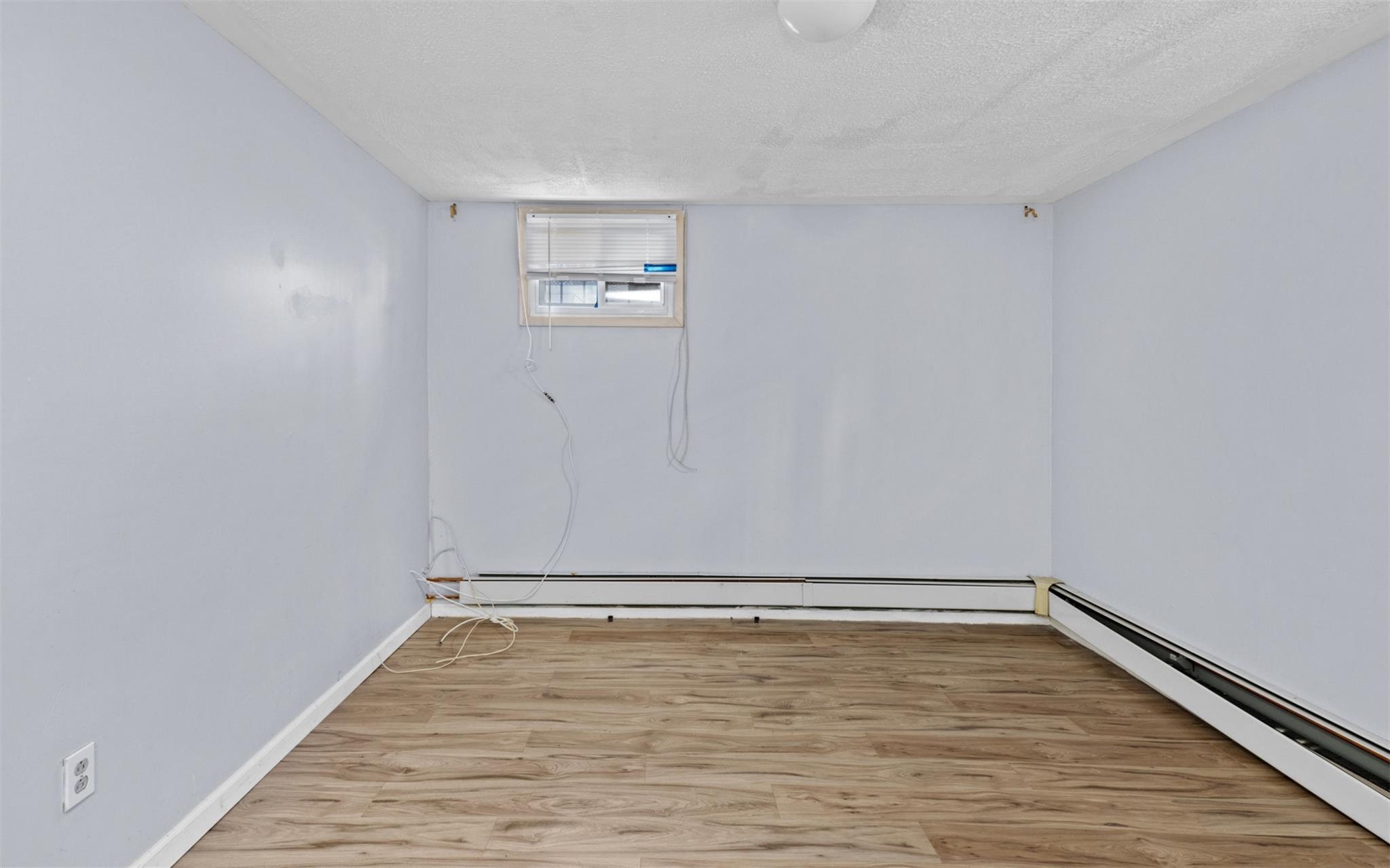 1330 Tanglewood Road, Rockville Centre, New York image 18