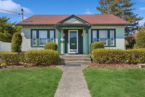 4 Franklin Street, Hicksville, NY 11801 - MLS#: 841571