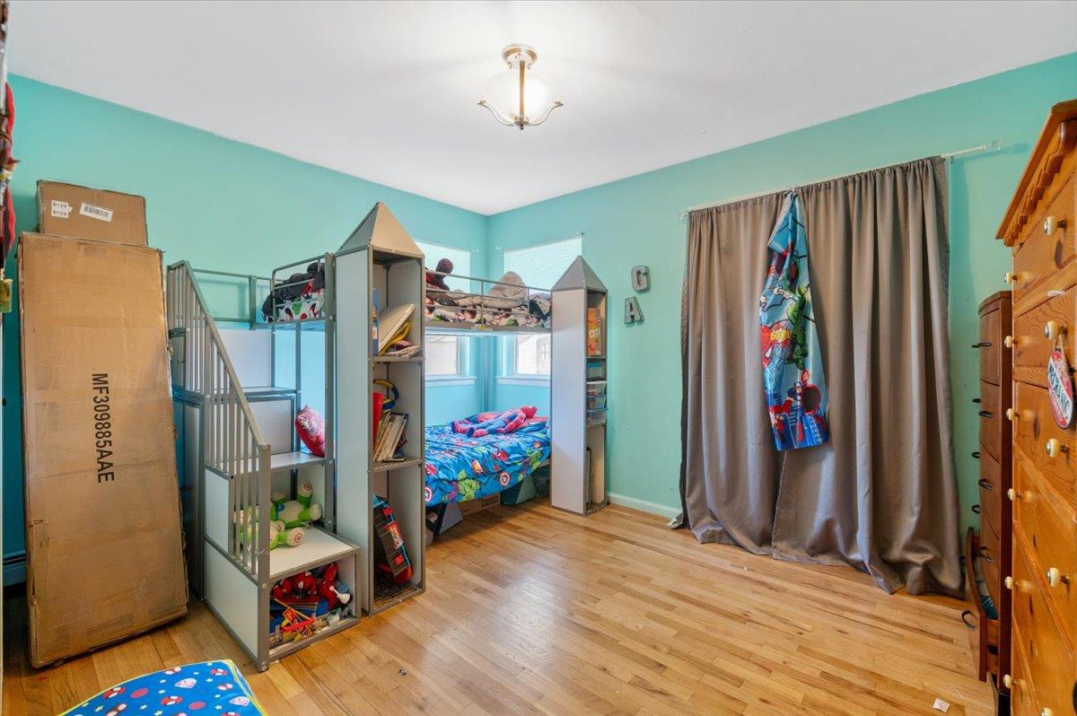 652 Stewart Avenue, Bethpage, New York image 4