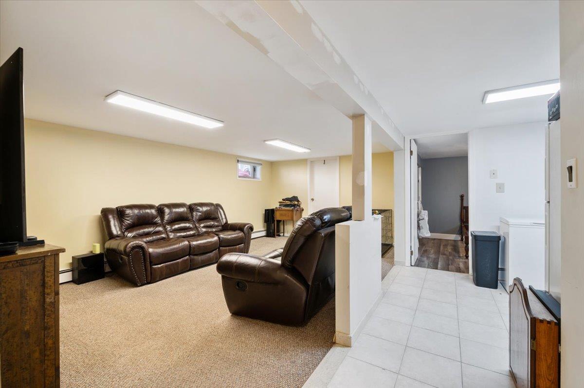 652 Stewart Avenue, Bethpage, New York image 13