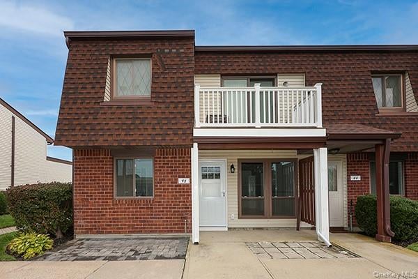 43 Cambridge Drive W