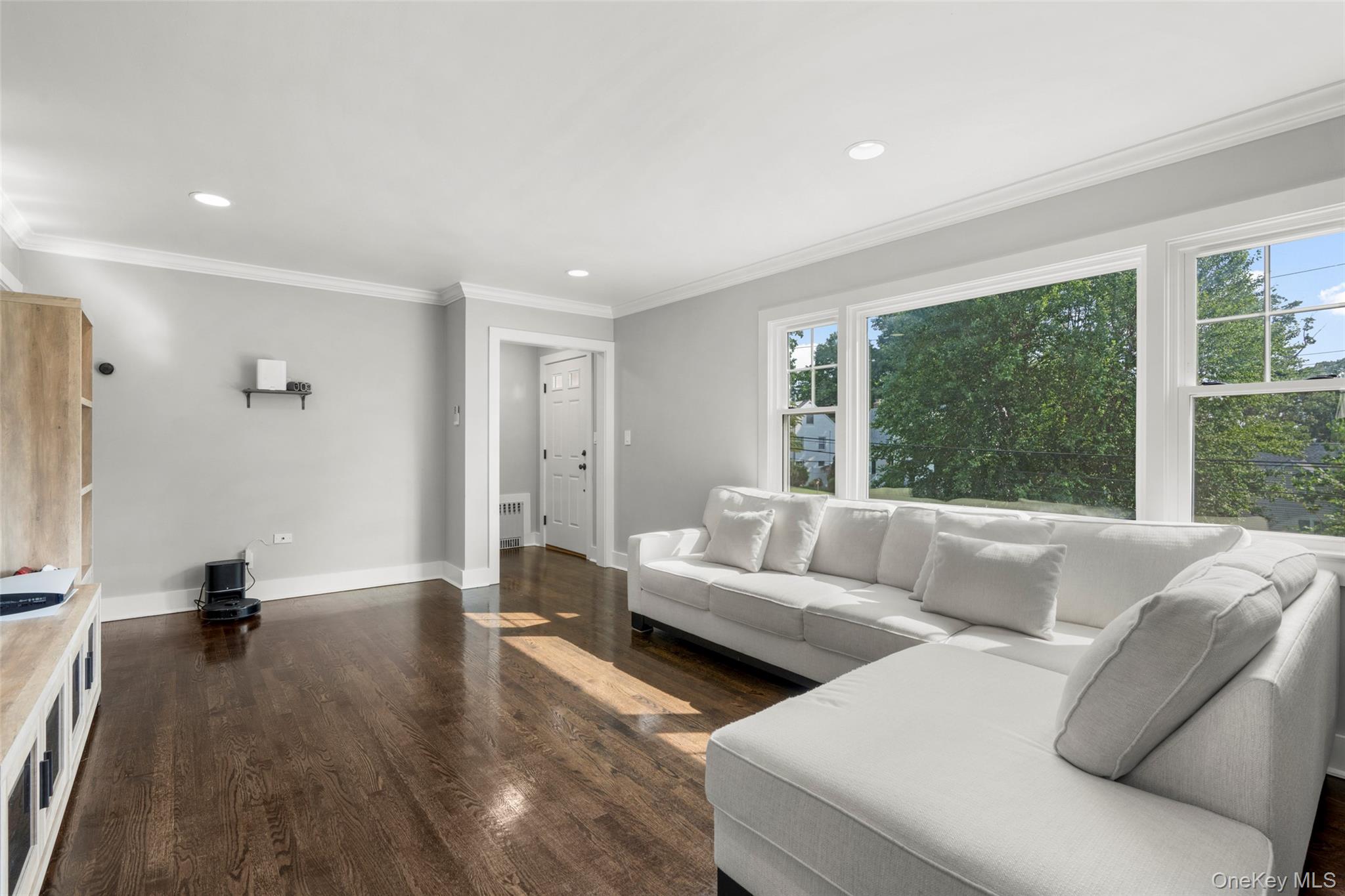 36 Pilgrim Drive