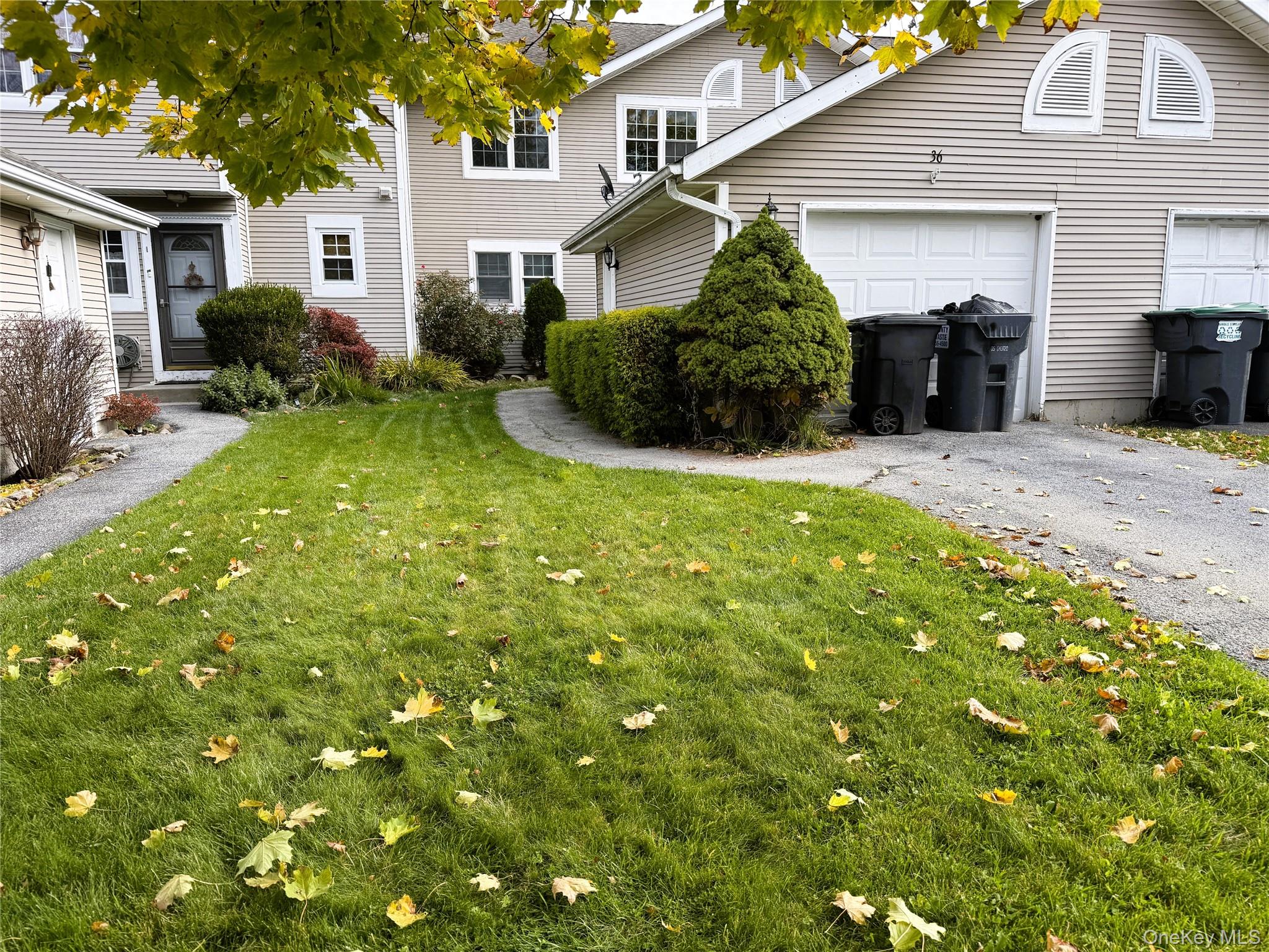 36 Brookside Drive W