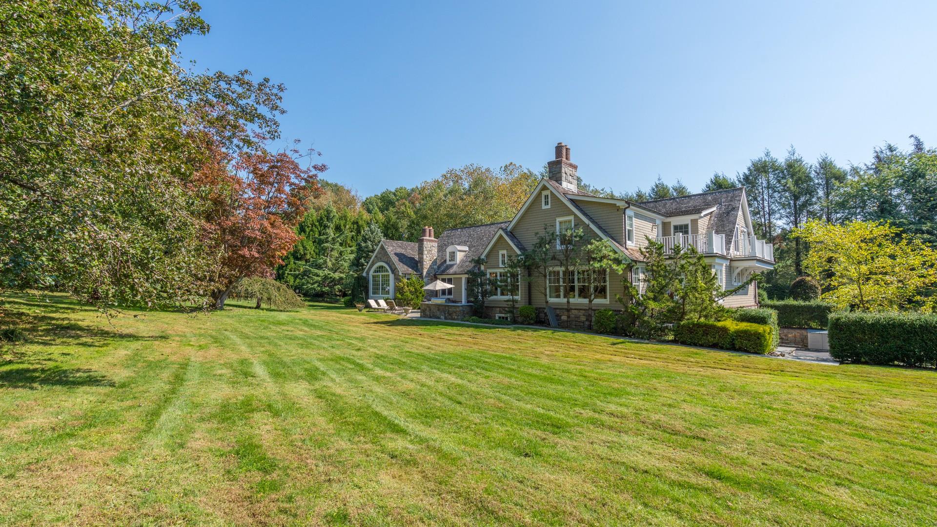 46 Morgan Drive, Old Westbury, New York image 29