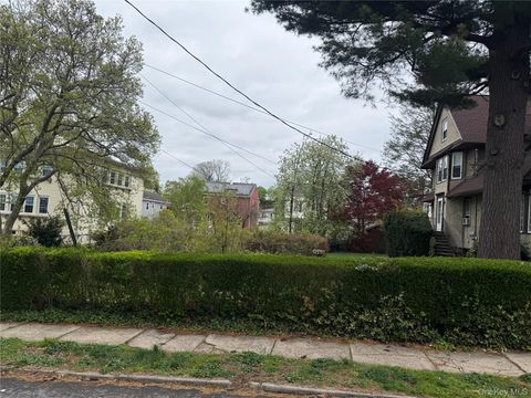 Photo of Soundview Avenue, Mamaroneck, NY 10543 (MLS # 989812)