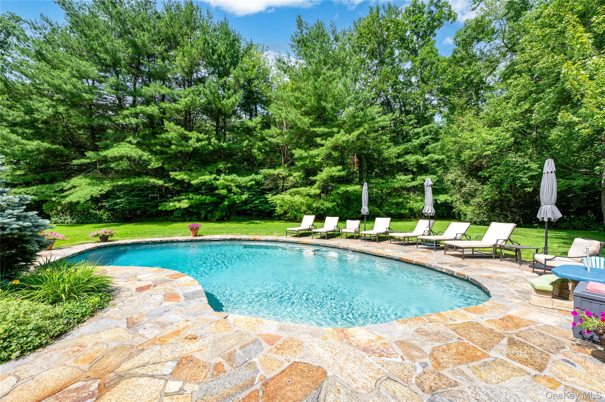 1 Fox Ridge Court