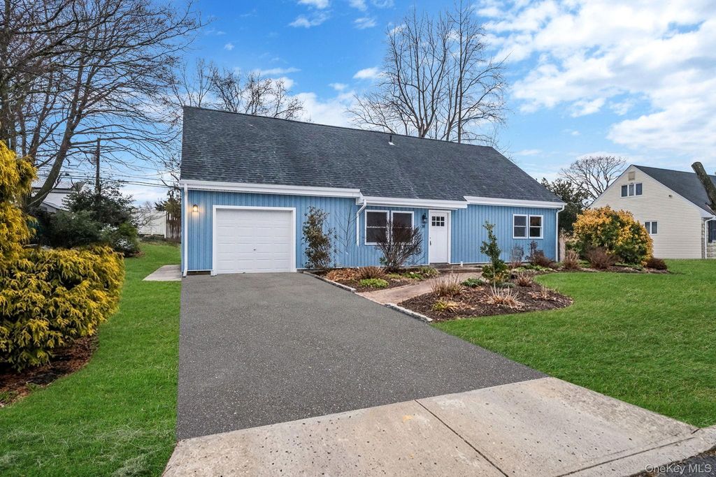 Photo of 38 Clymer Street, Port Jefferson, NY 11776 (MLS # 968141)