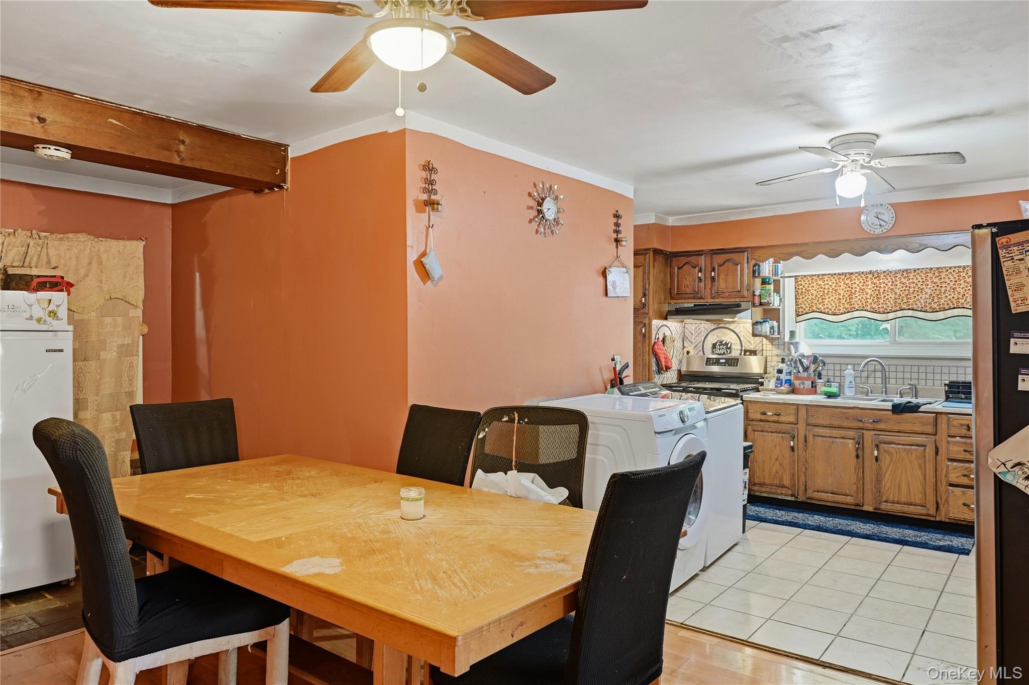 6 Riverview Avenue