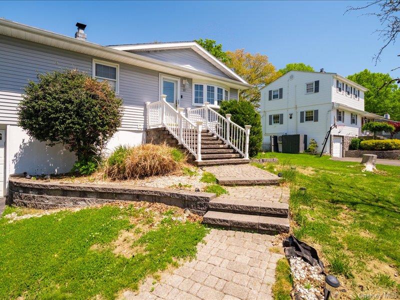35 Maple Lane