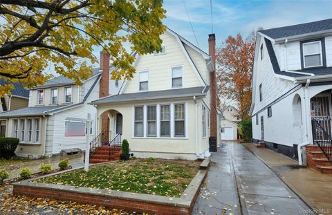 Multifamily For Sale - 109-15 200th Street<br/> Saint Albans, NY 11412