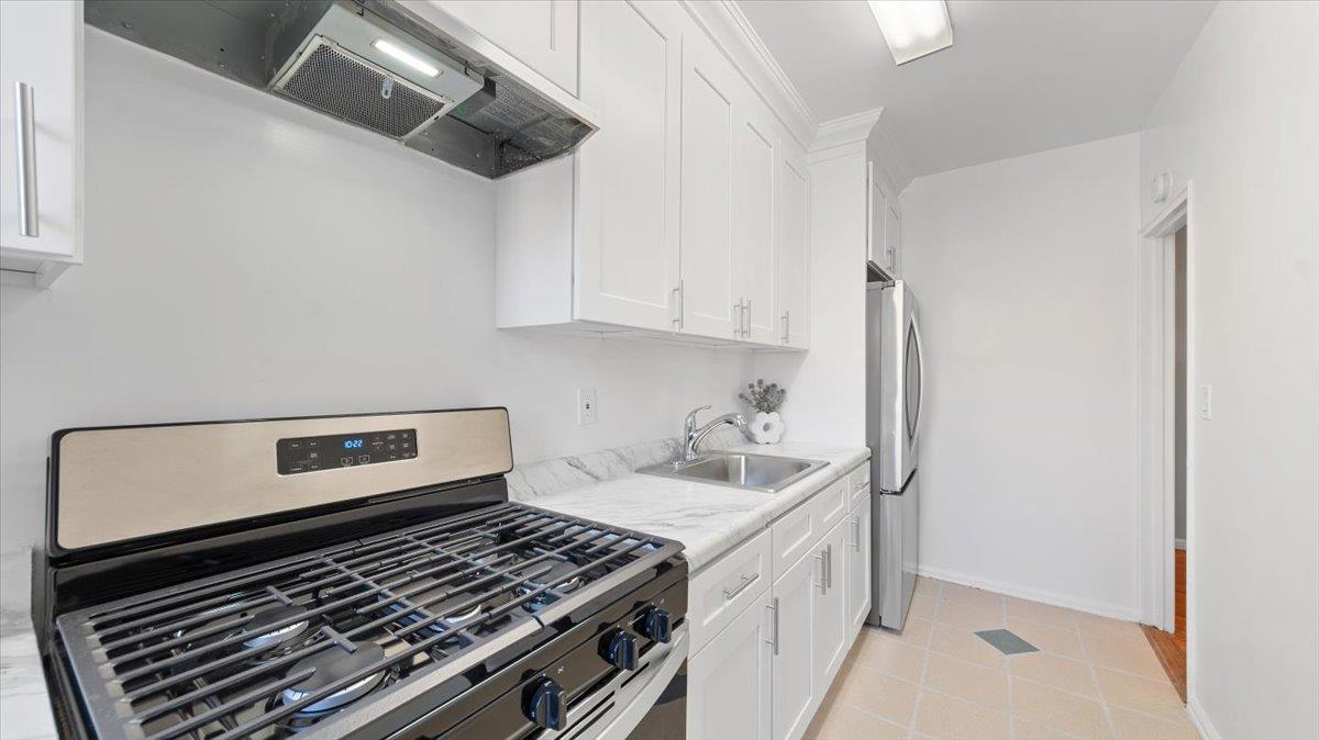 754 Bronx River Road #B-52, Bronxville, New York image 7