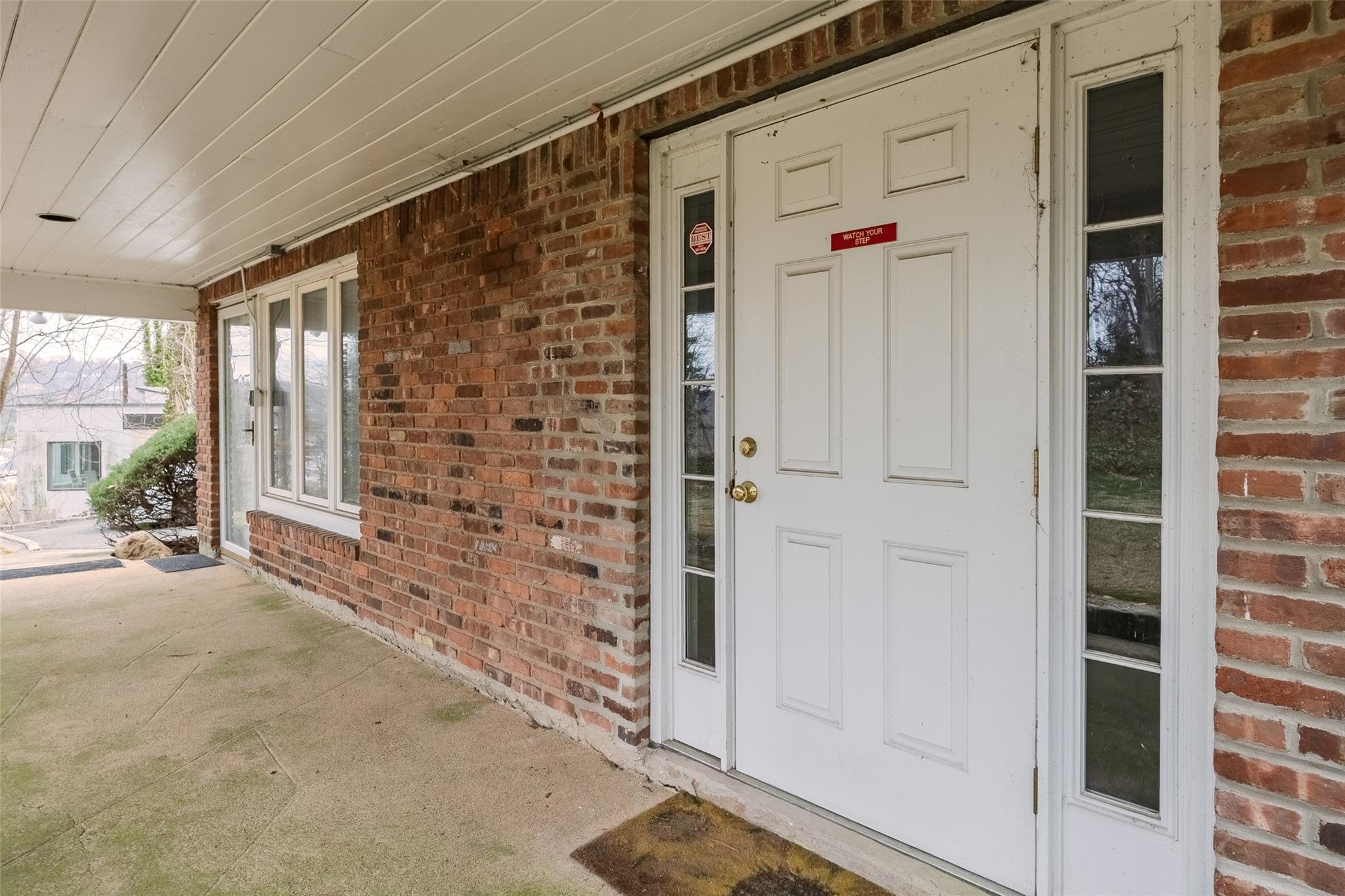 83 E Fernwood Lane, Roslyn, New York image 33