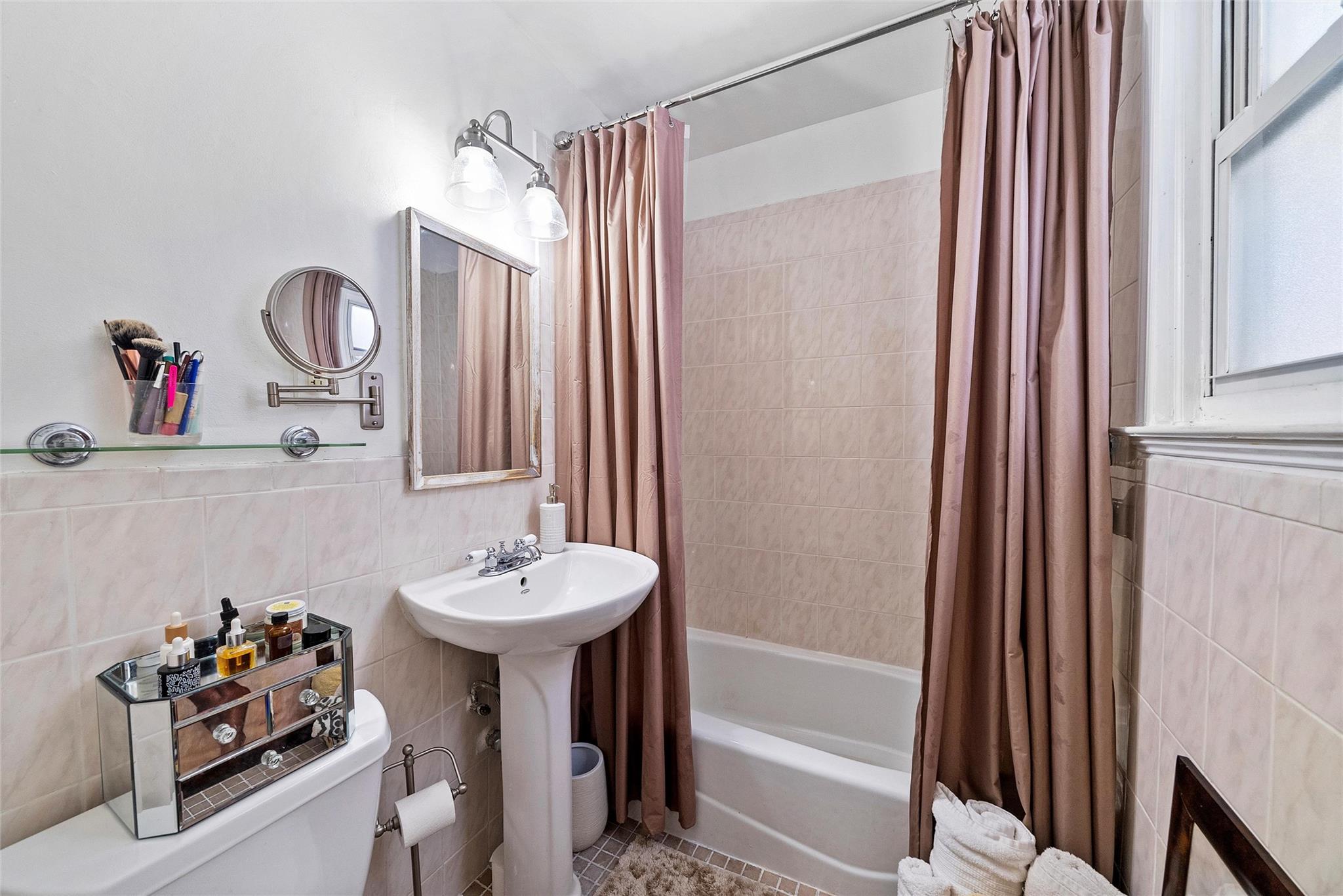 182 Pinewood Road #26, Hartsdale, New York image 10