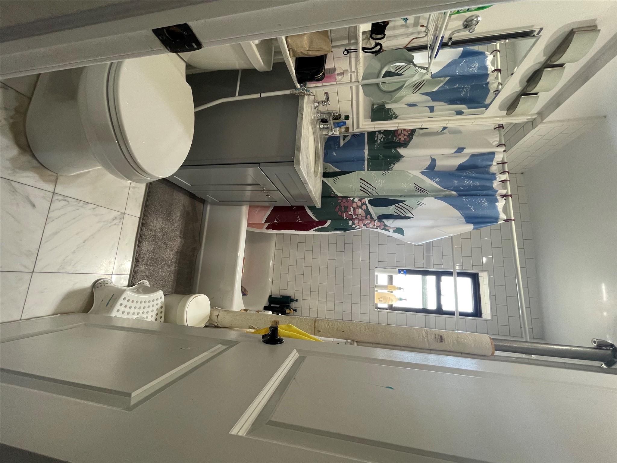 44- 21 Macnish Street #6C, Elmhurst, New York image 3