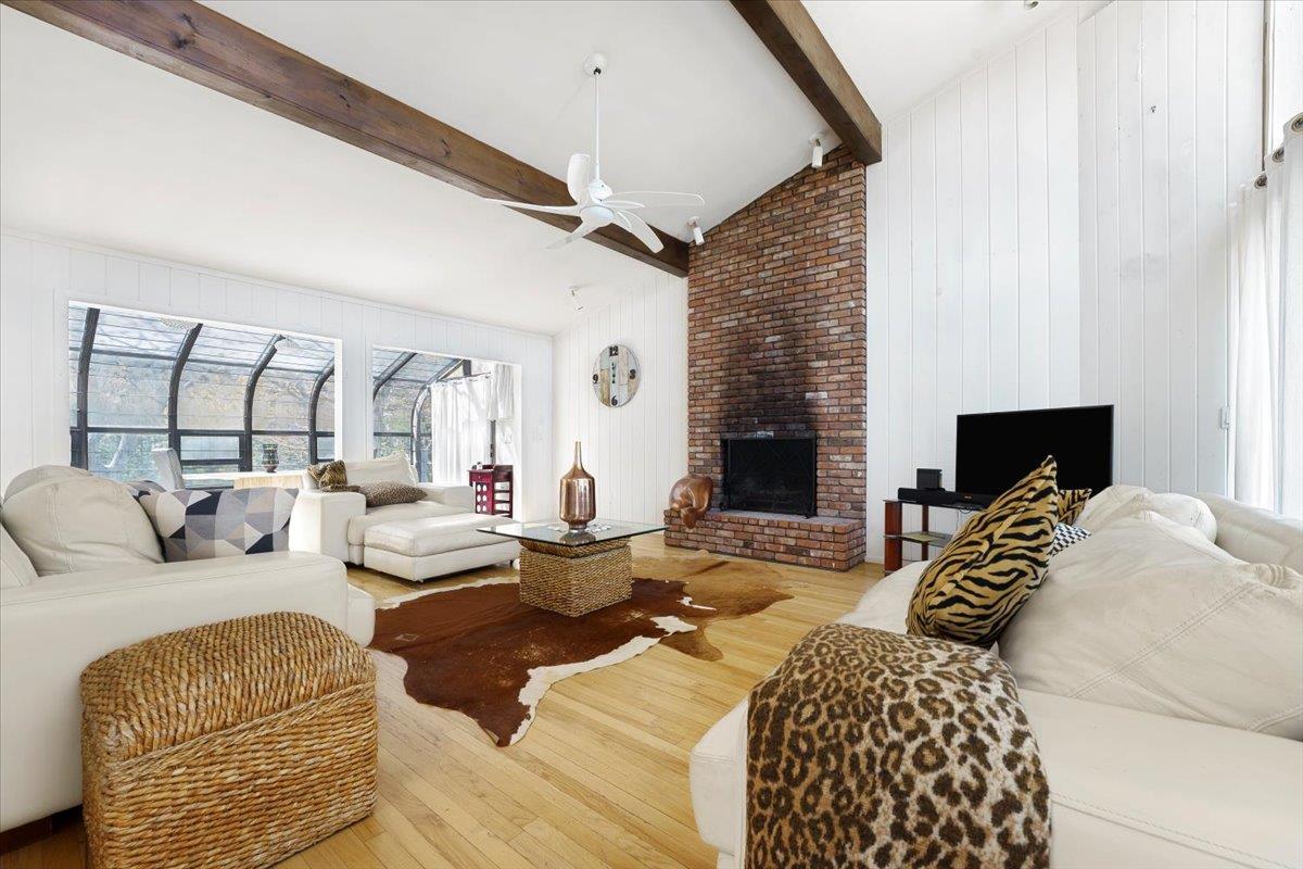 1 Monument Lane, East Hampton, New York image 32