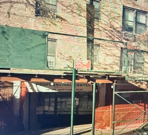 Photo of 141-05 Northern Boulevard #1G, Flushing, NY 11354 (MLS # 925185)