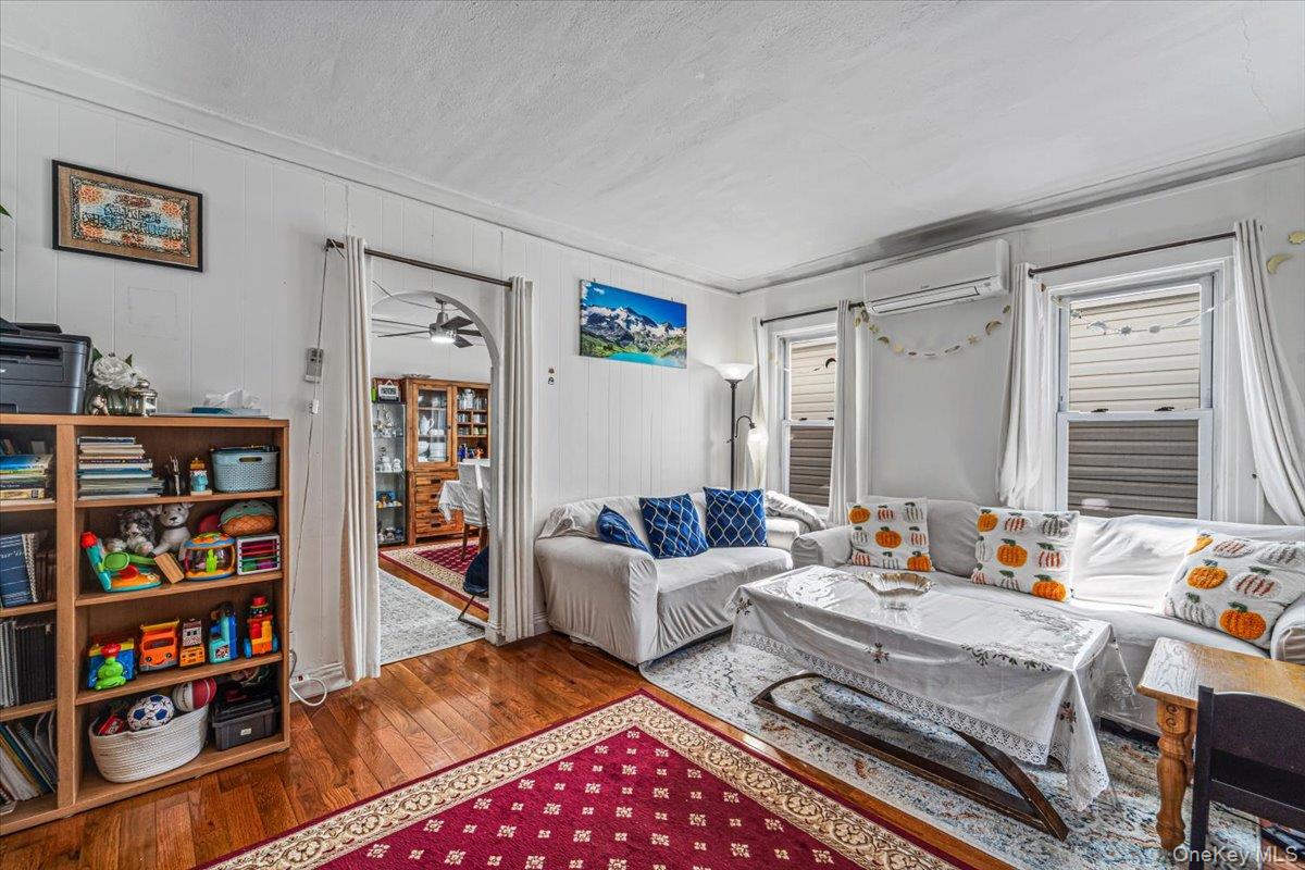 9039 201st Street - Photo 3