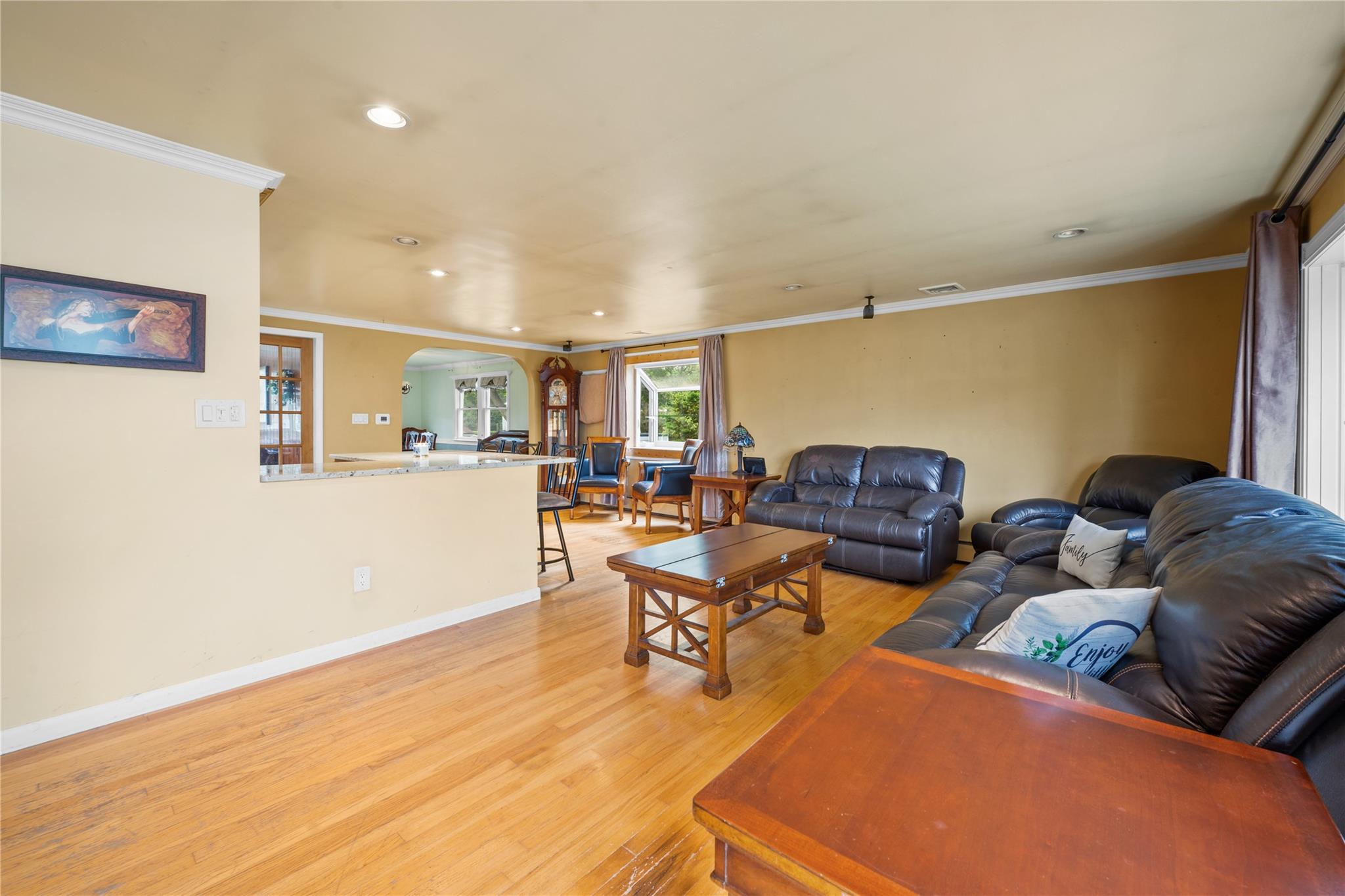 19 Coach Lane, Newburgh, New York image 5