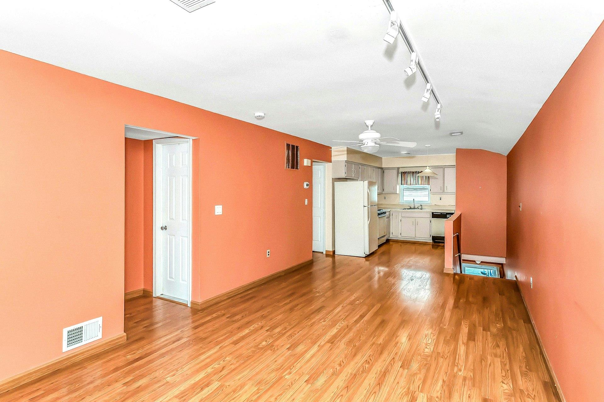 50 Bradley Court #52, Staten Island, New York image 4