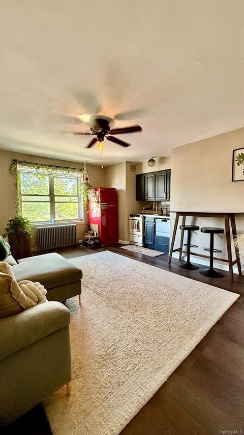 Homes For Sale - 20403 36th Avenue #397<br/> Bayside, NY 11361