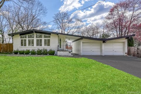 16 S Lexow Avenue Nanuet NY 10954