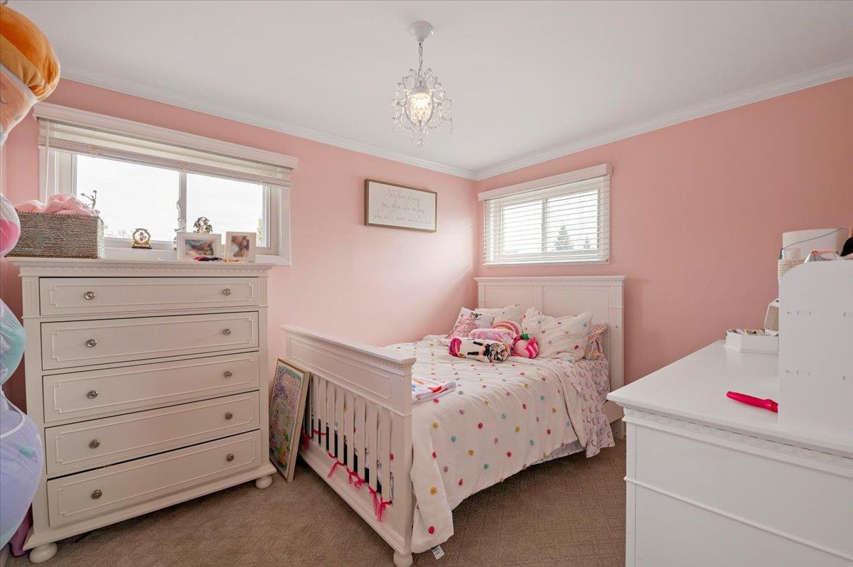 233 Cypress Street, Massapequa Park, New York image 18