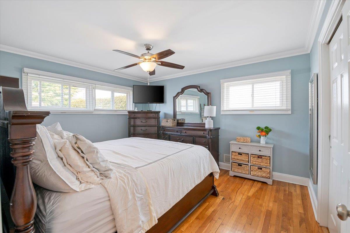 233 Cypress Street, Massapequa Park, New York image 16