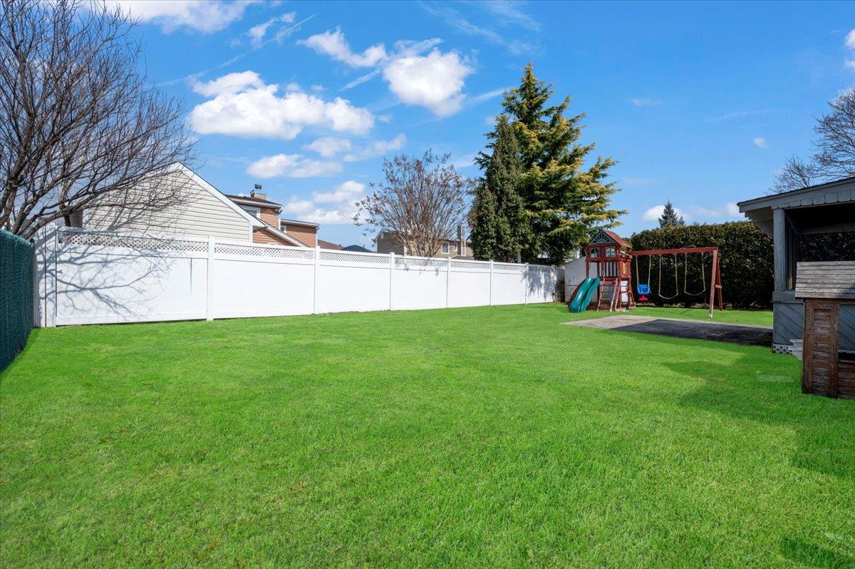 233 Cypress Street, Massapequa Park, New York image 21