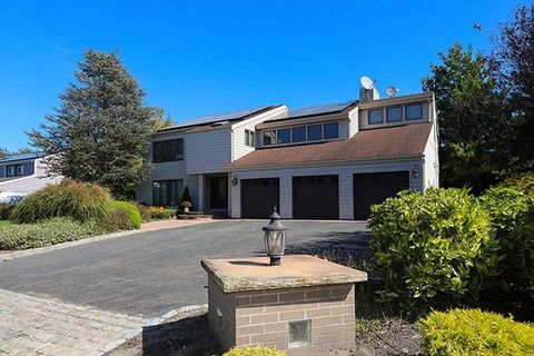 9 Jesse Way Mount Sinai NY 11766