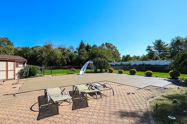 9 Jesse Way, Mount Sinai, New York image 35