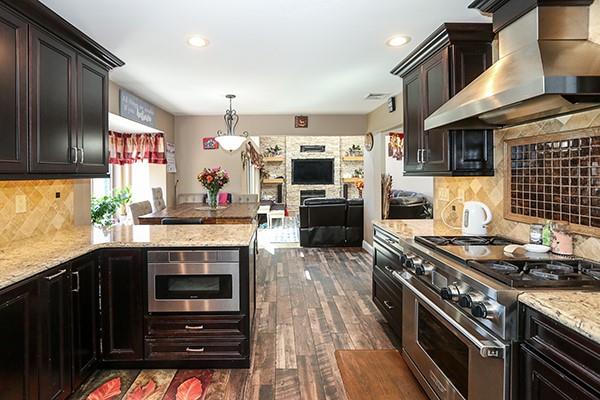9 Jesse Way, Mount Sinai, New York image 11
