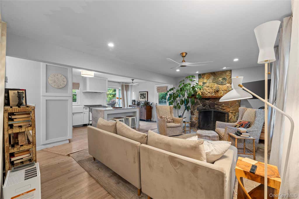 Photo of 36 Argonne Road W, Hampton Bays, NY 11946 (MLS # 1025378)