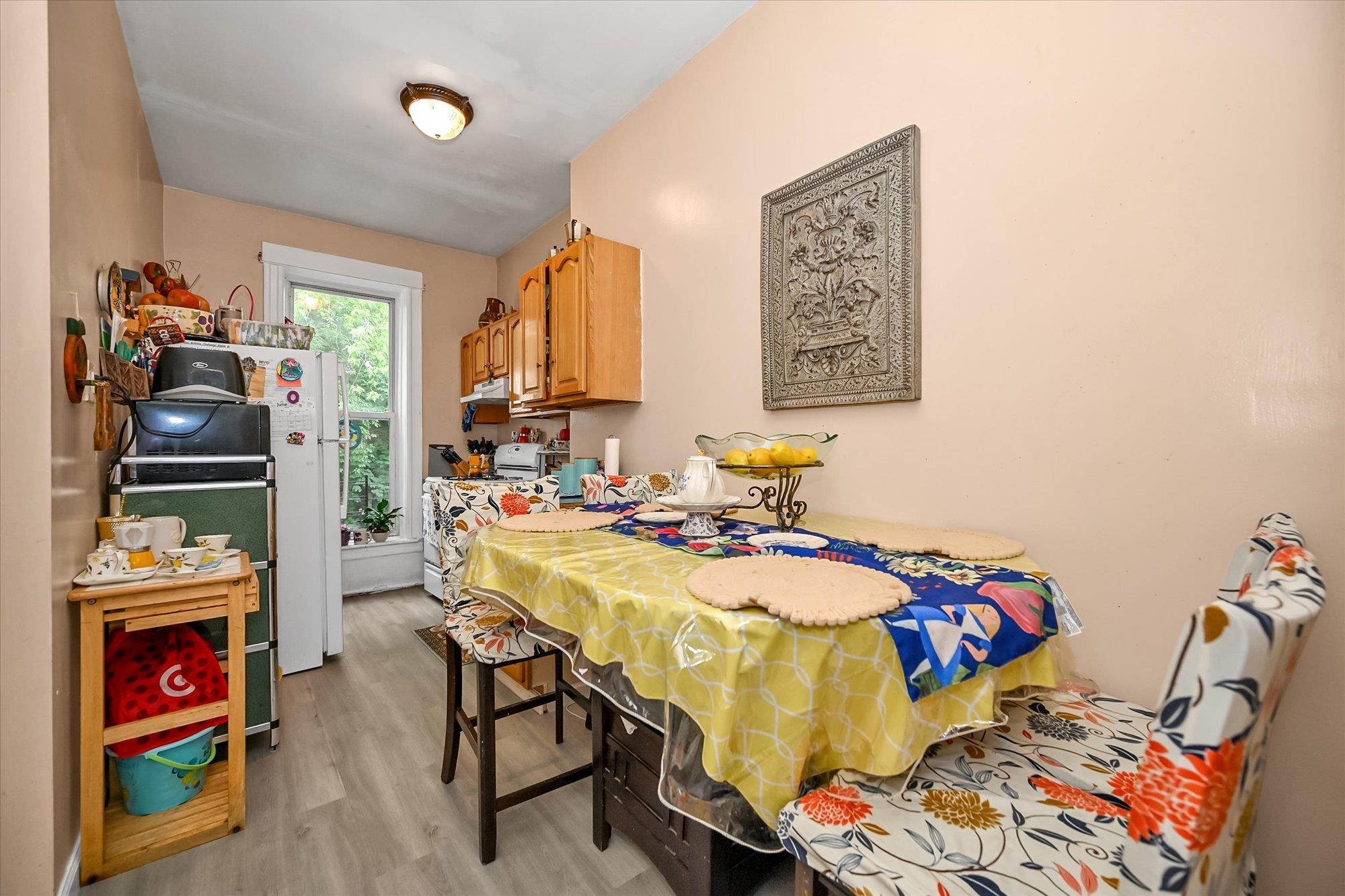 9436 86th Road