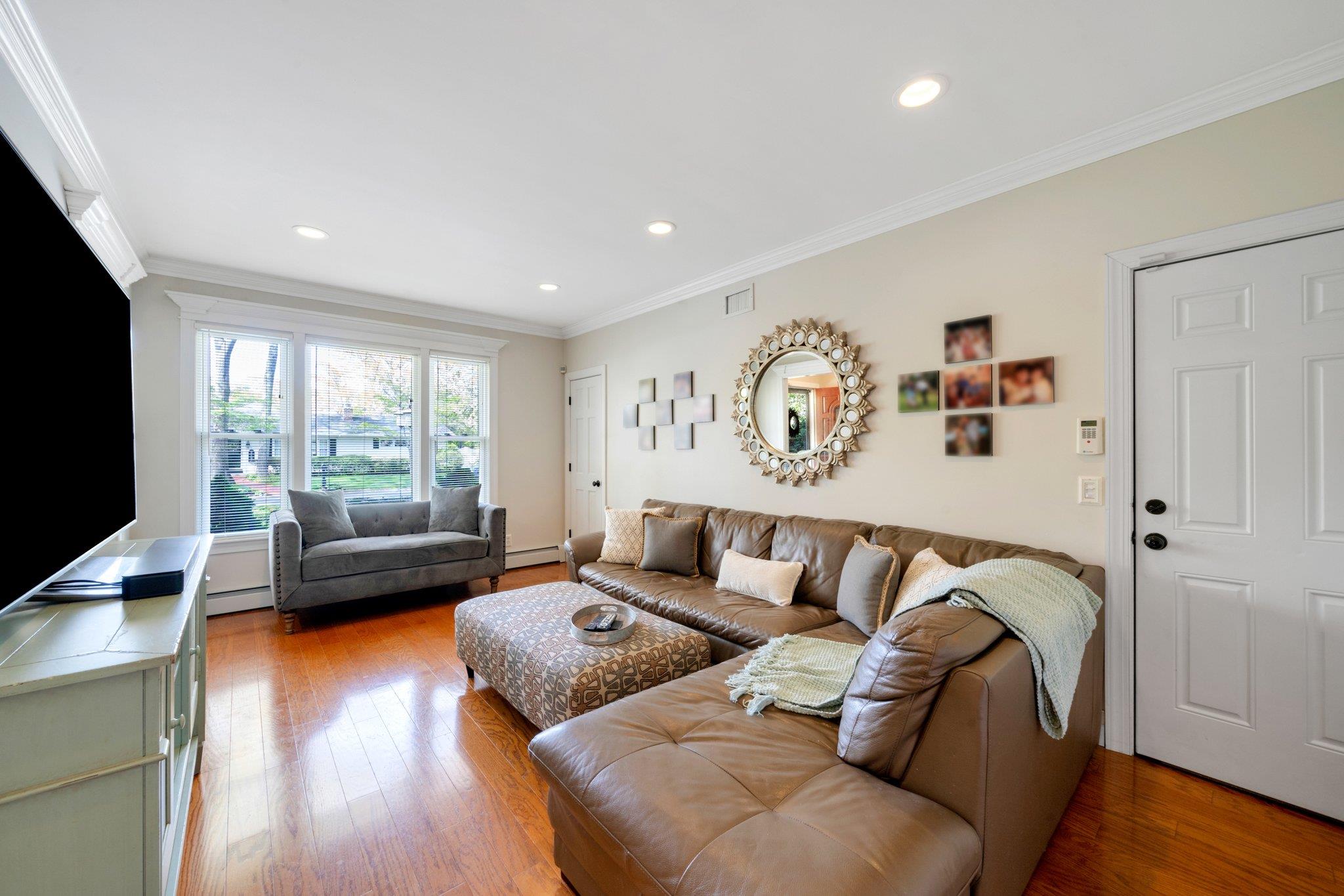 90 Rhoda Avenue, Nesconset, New York image 5