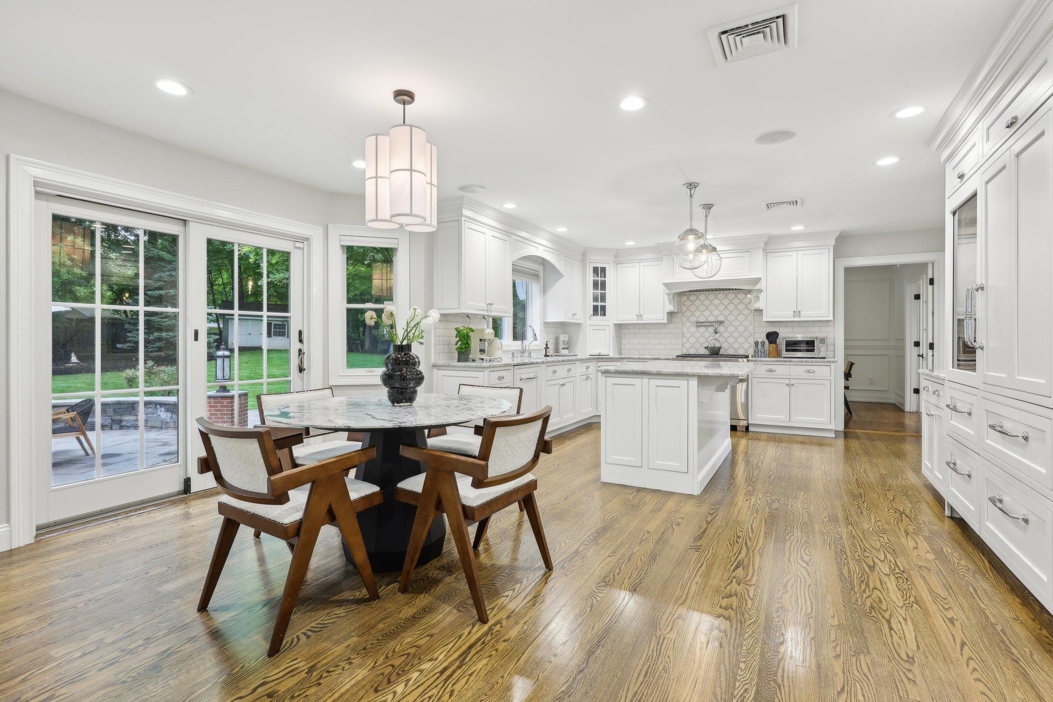 18 Sandstone Trail, New City, New York image 12
