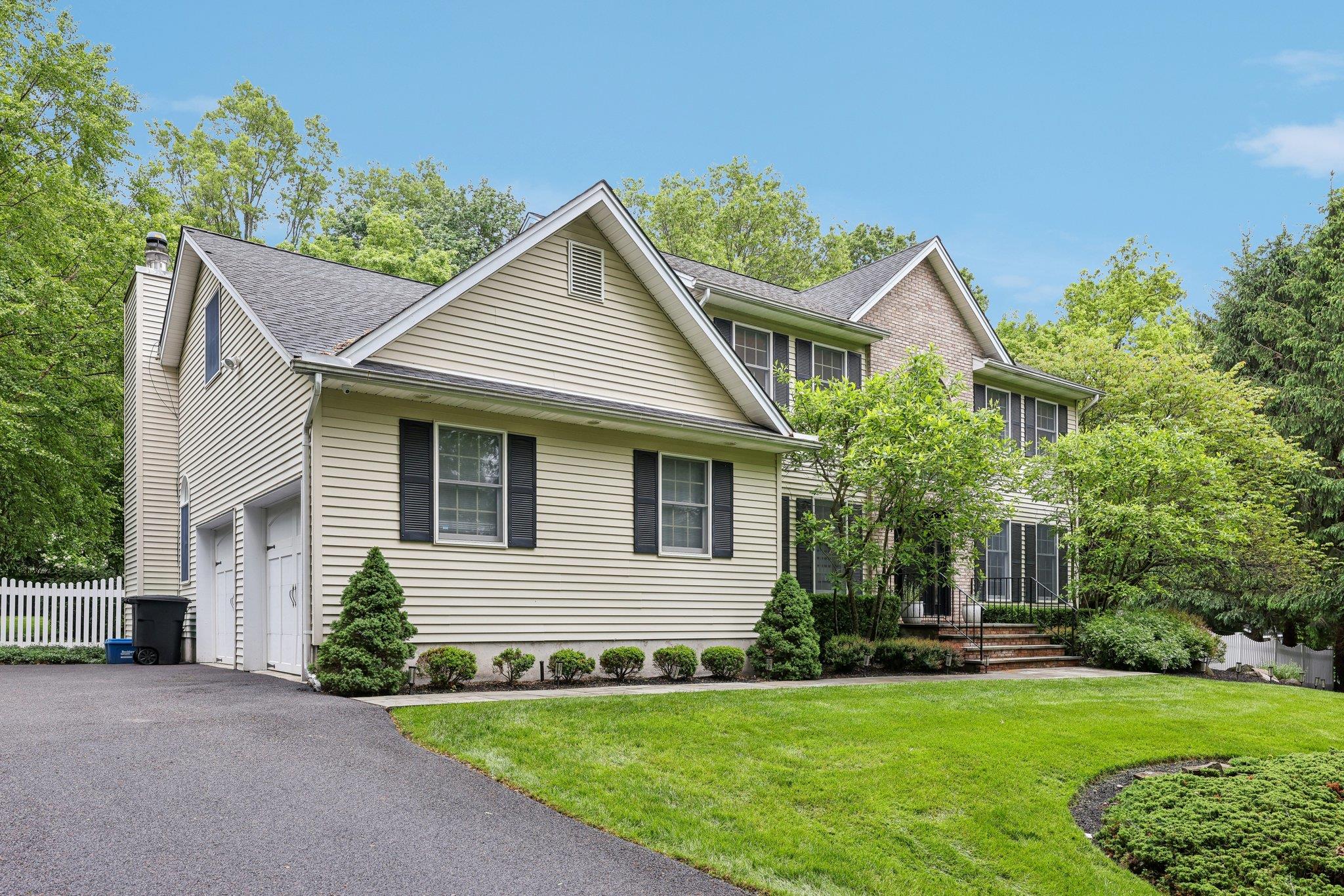 18 Sandstone Trail, New City, New York image 46