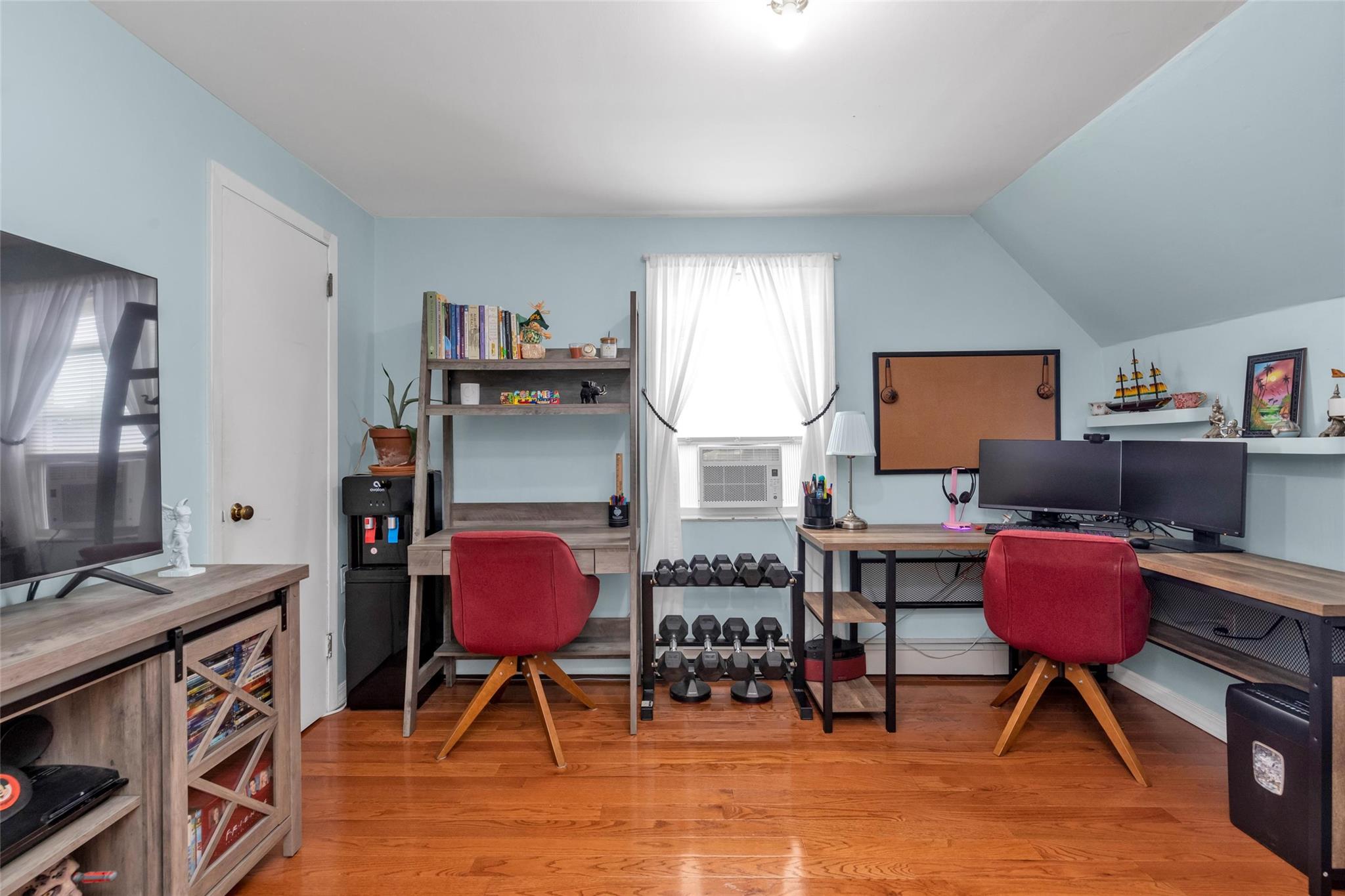 102 Spruce Lane, Valley Stream, New York image 13
