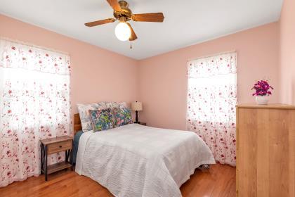 102 Spruce Lane, Valley Stream, New York image 11