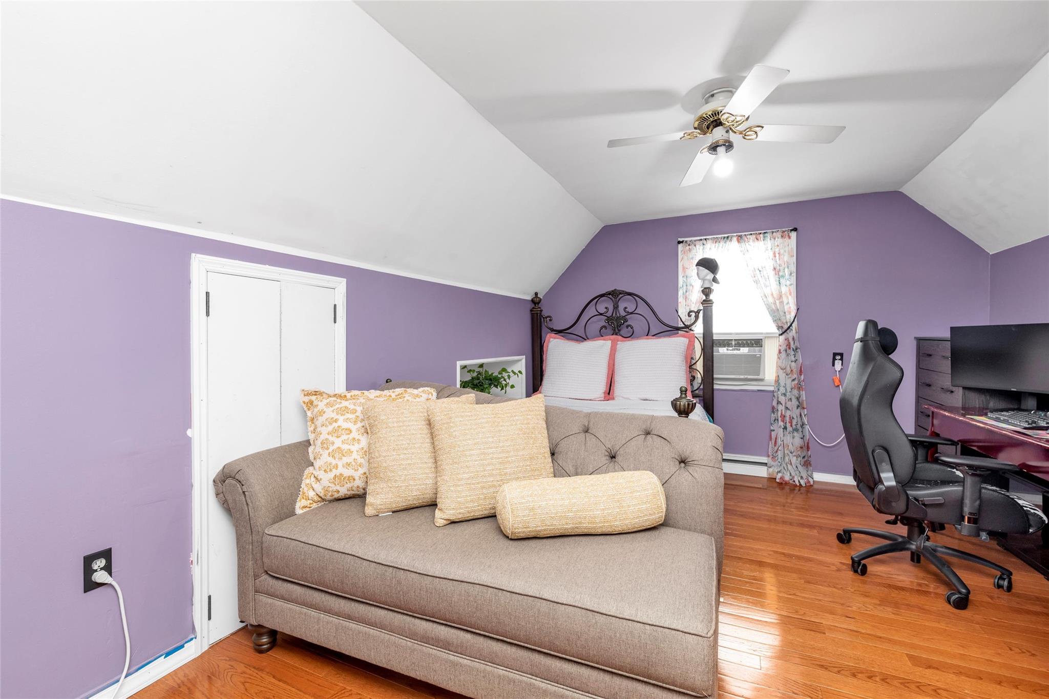 102 Spruce Lane, Valley Stream, New York image 14