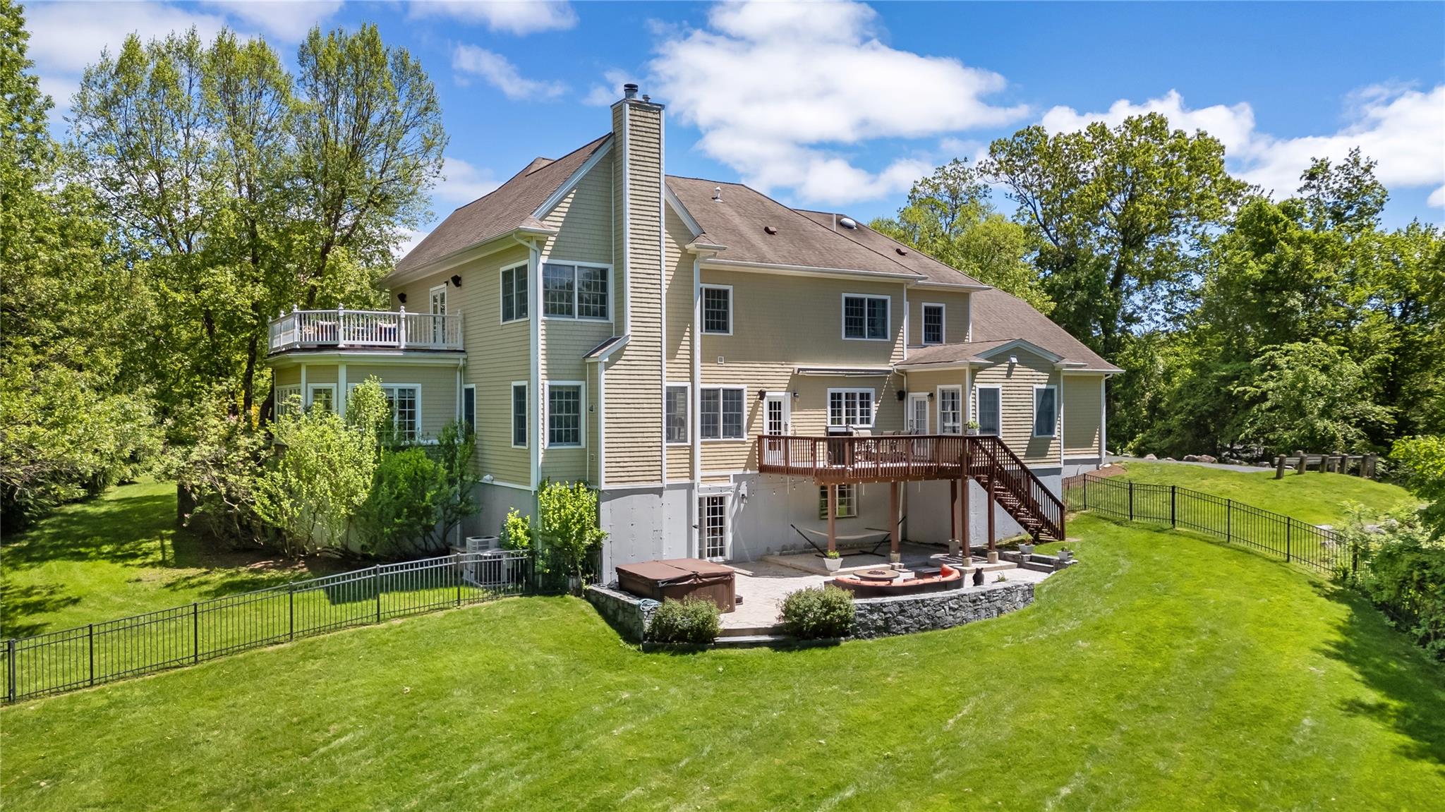 1 Majestic Ridge, Carmel, New York image 48