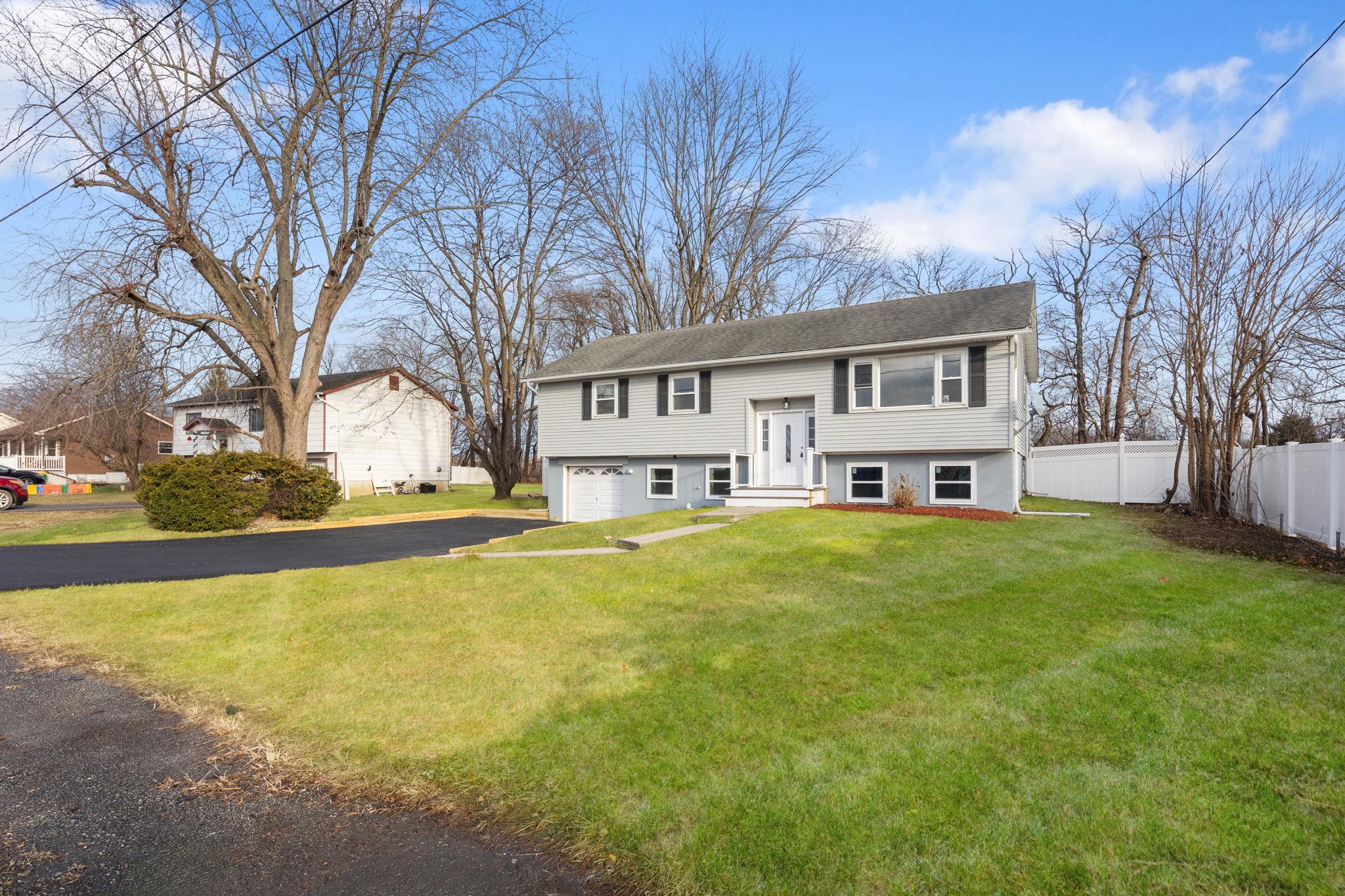 208 Valley View Drive, Wallkill, New York image 31