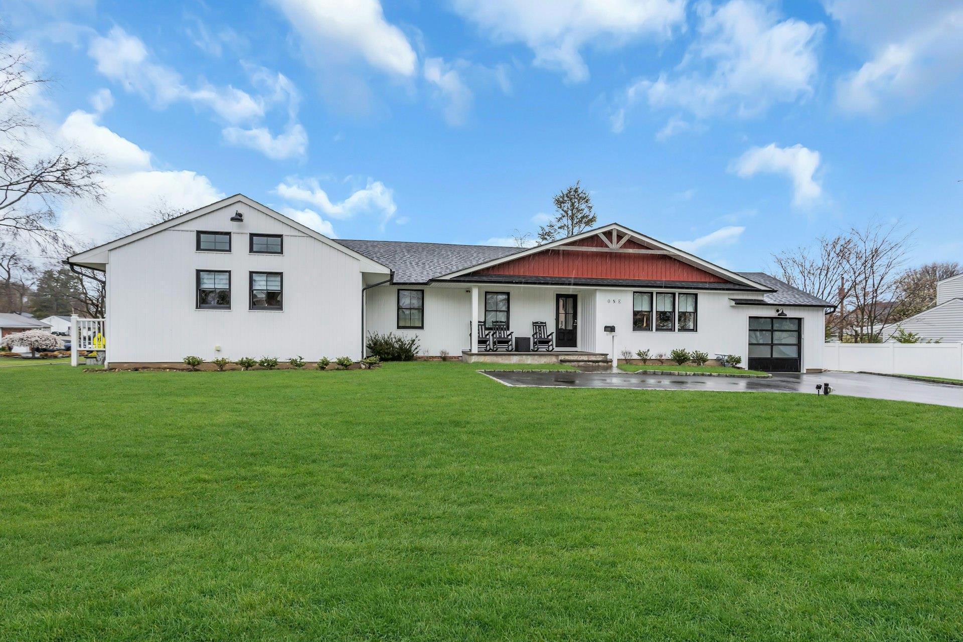1 Jerry Lane, Glen Cove, New York image 2