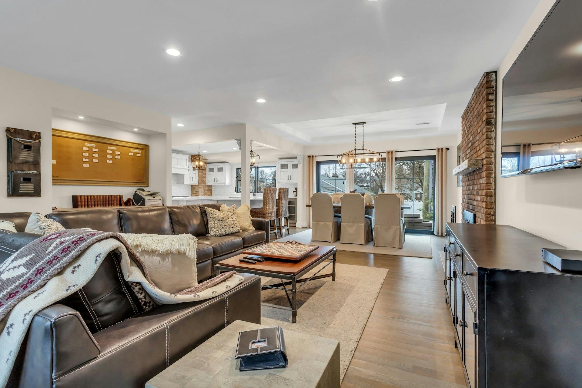 1 Jerry Lane, Glen Cove, New York image 12