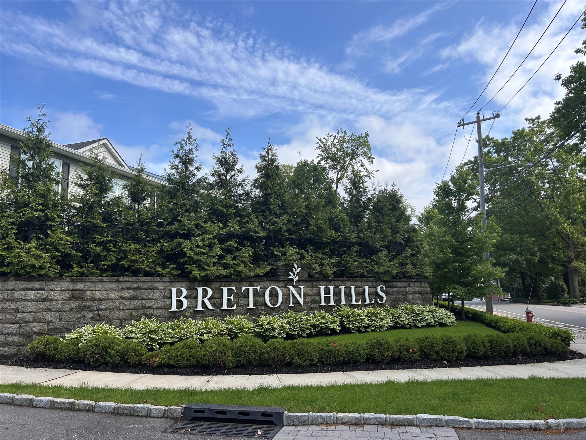308 Breton Way #308, Glen Cove, New York image 1