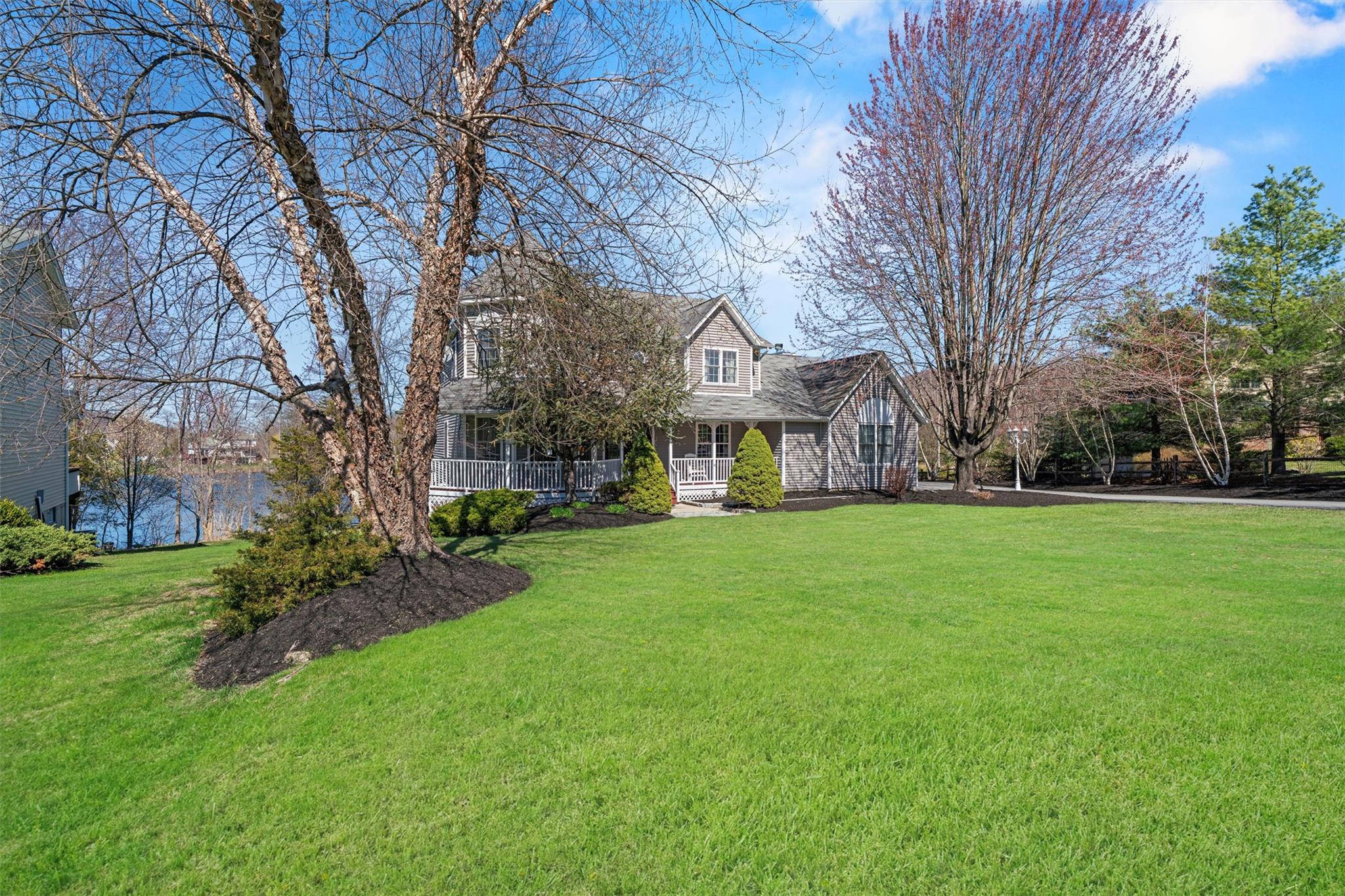 157 Creamery Pond Road