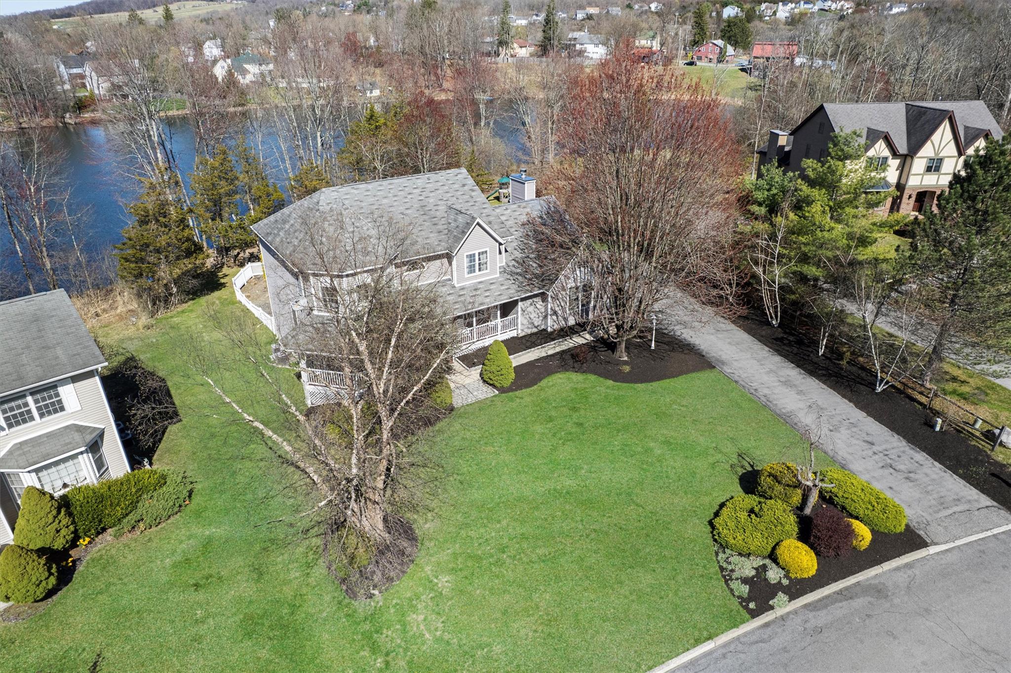 157 Creamery Pond Road