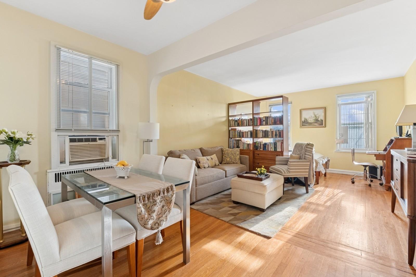 75-40 Austin Street #5ER, Forest Hills, New York image 2